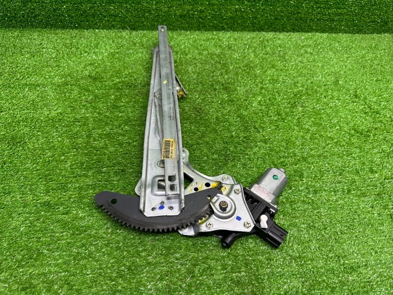 Стеклоподъемник передний, 5000 рублей, Москва