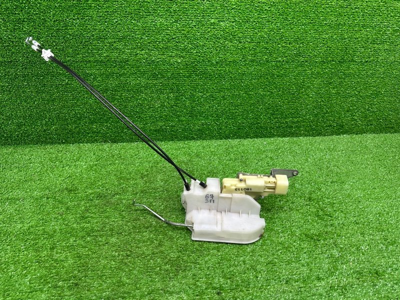 Замок двери задней правой, 2000 рублей, Москва