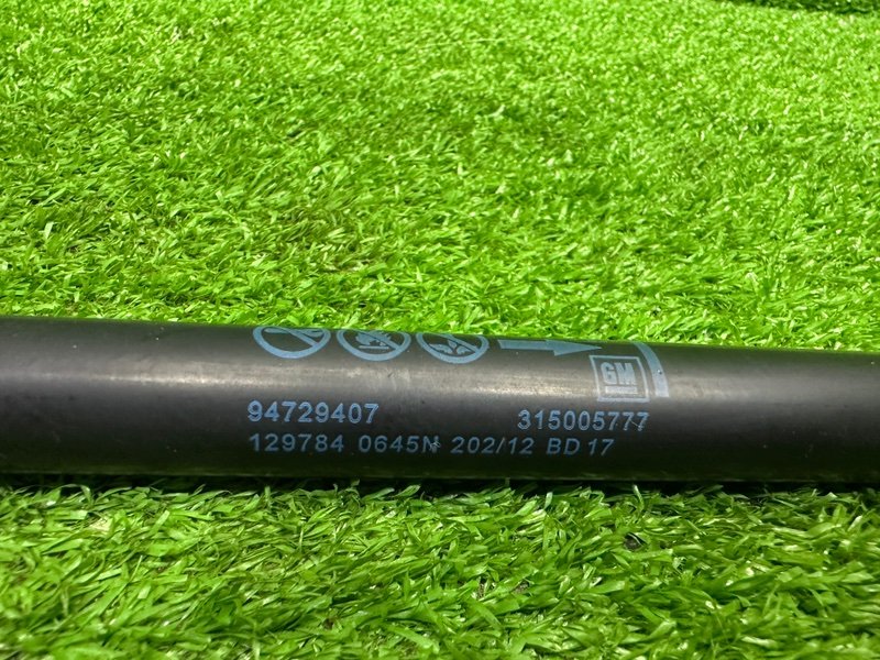 Амортизатор двери багажника, 1000 рублей, Москва