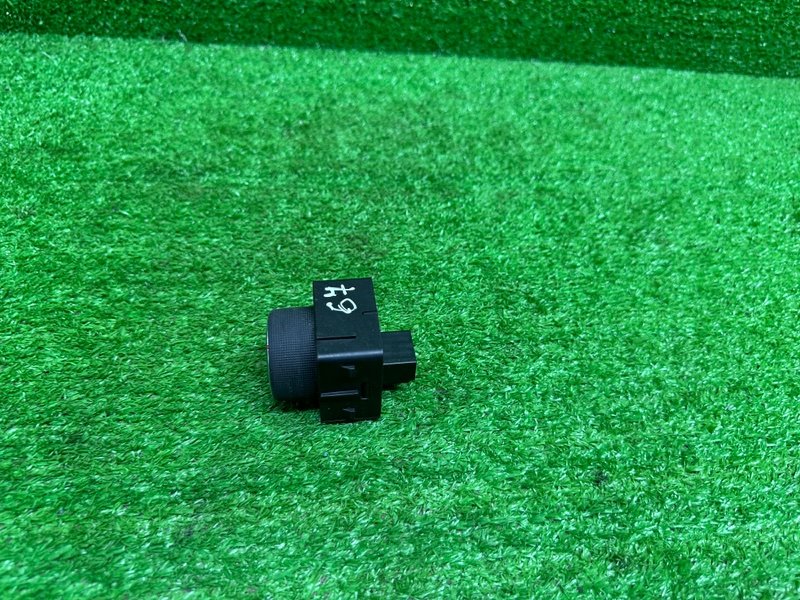 Кнопка, 4000 рублей, Москва