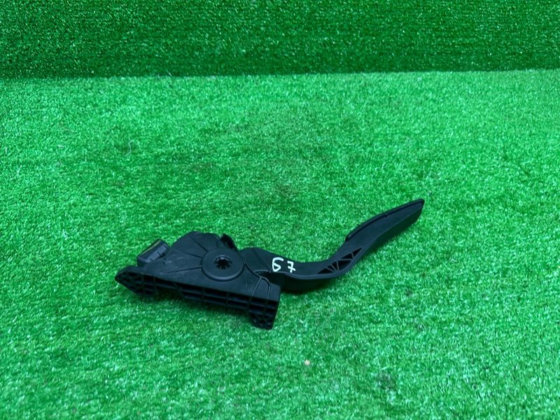 Педаль газа, 1500 рублей, Москва