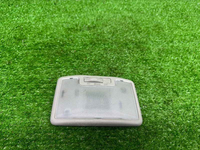 Плафон салонный, 1000 рублей, Москва