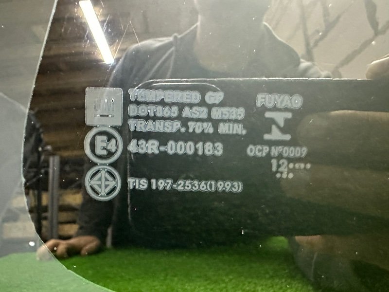 Стекло глухое зад. правое, 5000 рублей, Москва