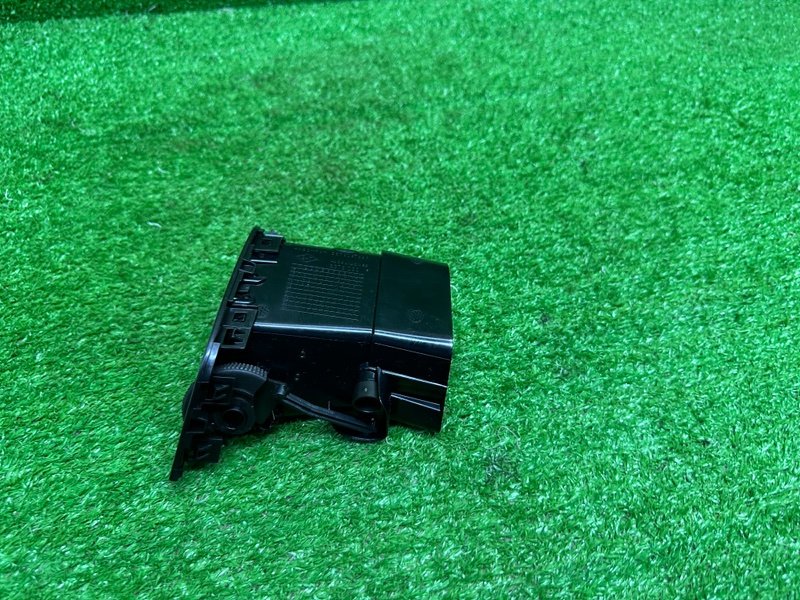 Дефлектор воздушный, 500 рублей, Москва