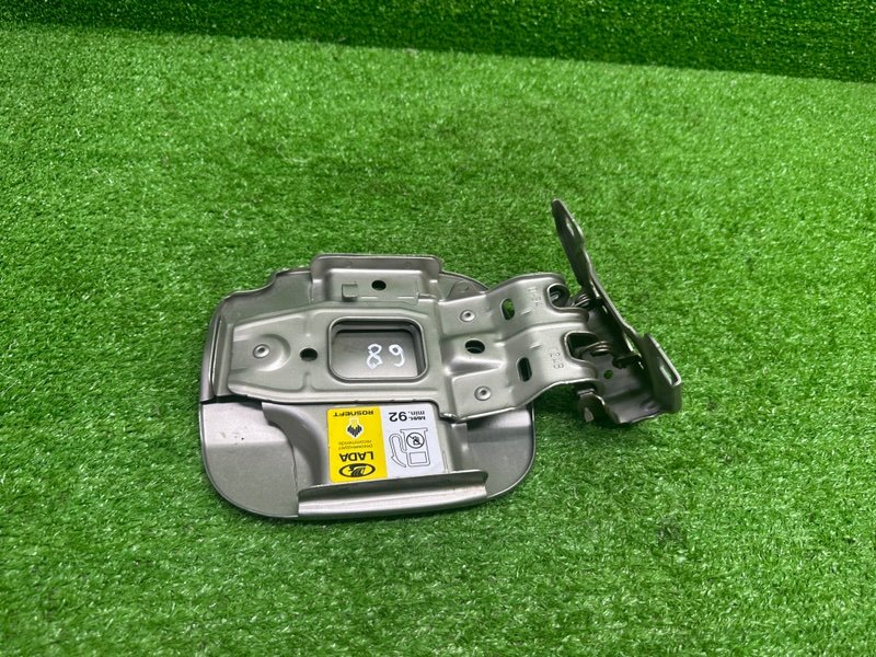 Лючок топливного бака, 1050 рублей, Москва