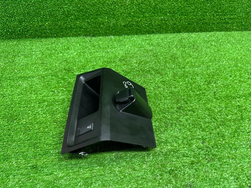 Ящик передней консоли, 1100 рублей, Москва