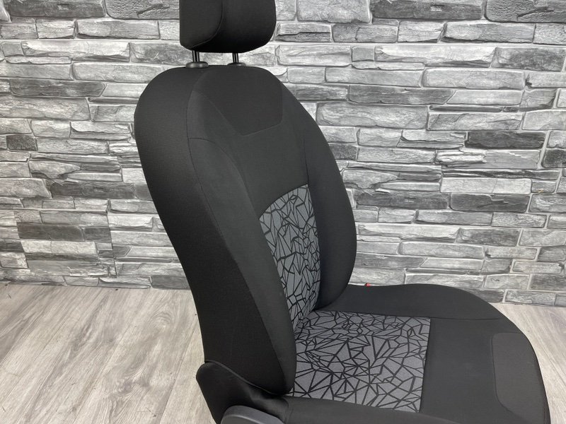 Сиденье переднее правое, 6000 рублей, Москва