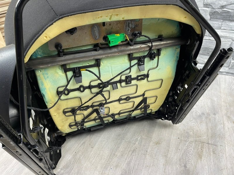 Сиденье переднее правое, 6000 рублей, Москва