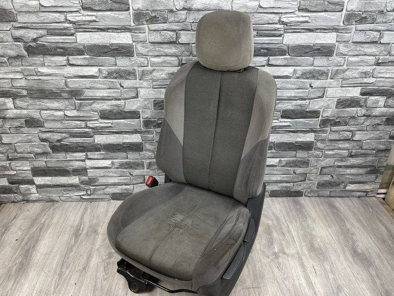 Сиденье переднее левое, 10000 рублей, Москва