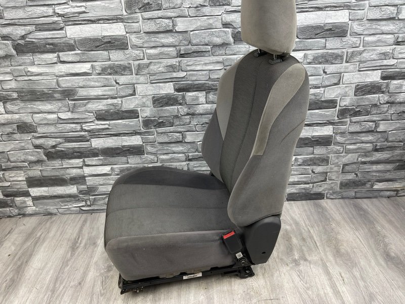 Сиденье переднее правое, 6000 рублей, Москва