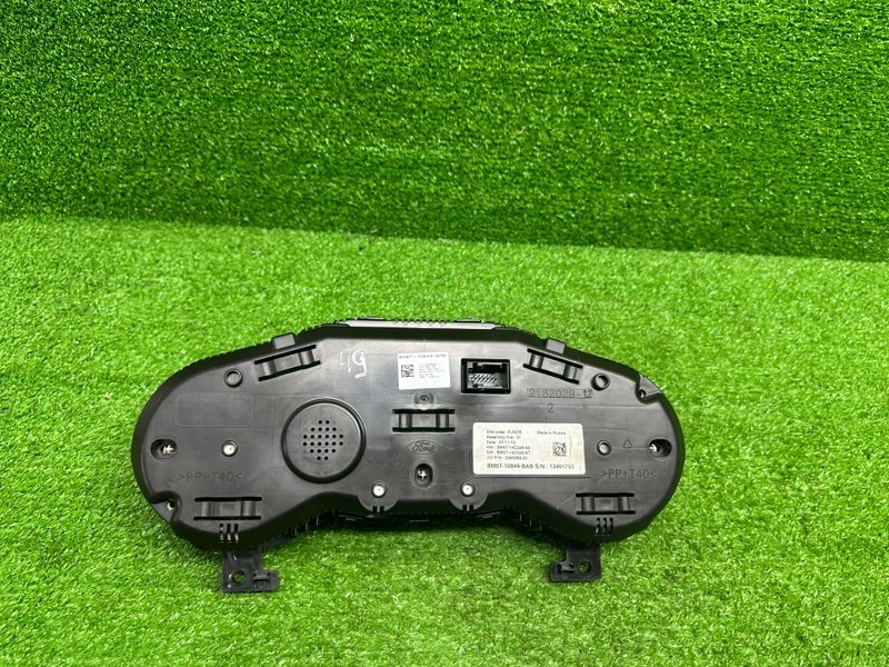 Панель приборов, 1500 рублей, Москва