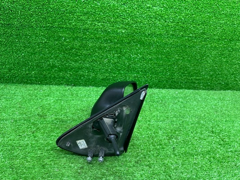 Зеркало правое, 2000 рублей, Москва