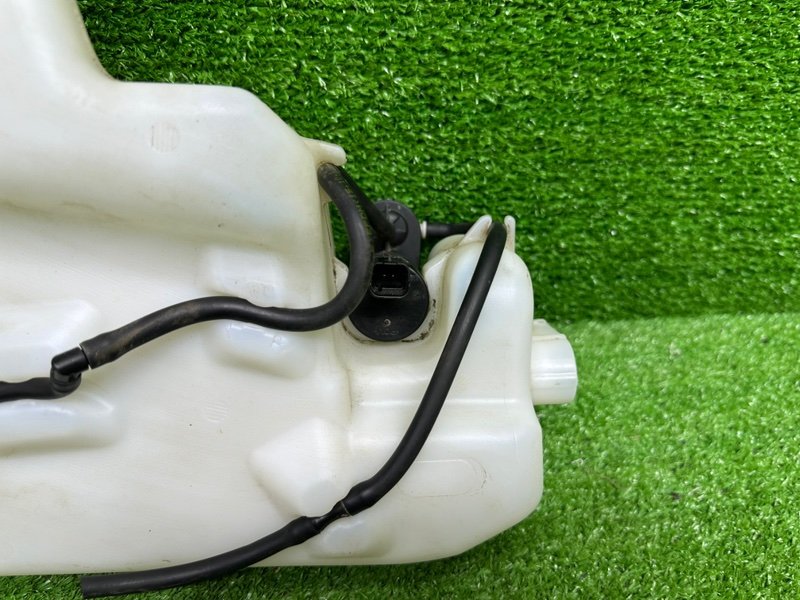 Бачок омывателя лобового стекла, 1100 рублей, Москва