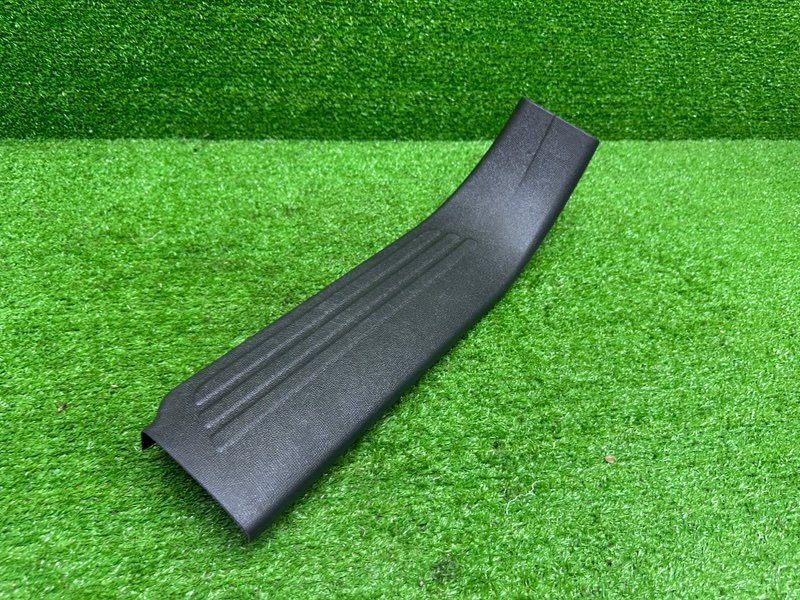 Накладка порога, 1000 рублей, Москва