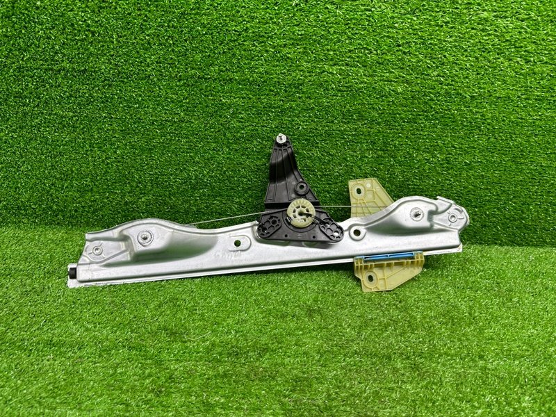 Стеклоподъемник передний, 1000 рублей, Москва