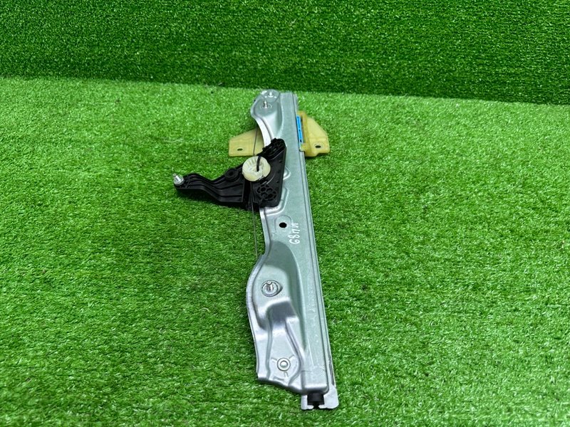 Стеклоподъемник передний, 1000 рублей, Москва