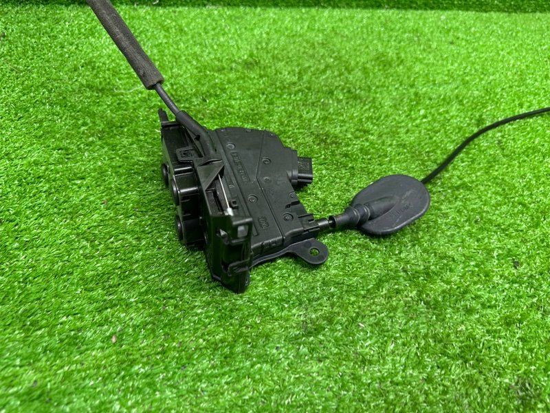 Замок двери задней правой, 4000 рублей, Москва