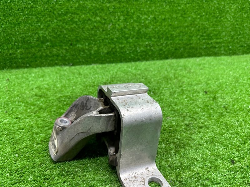 Опора двигателя, 1700 рублей, Москва