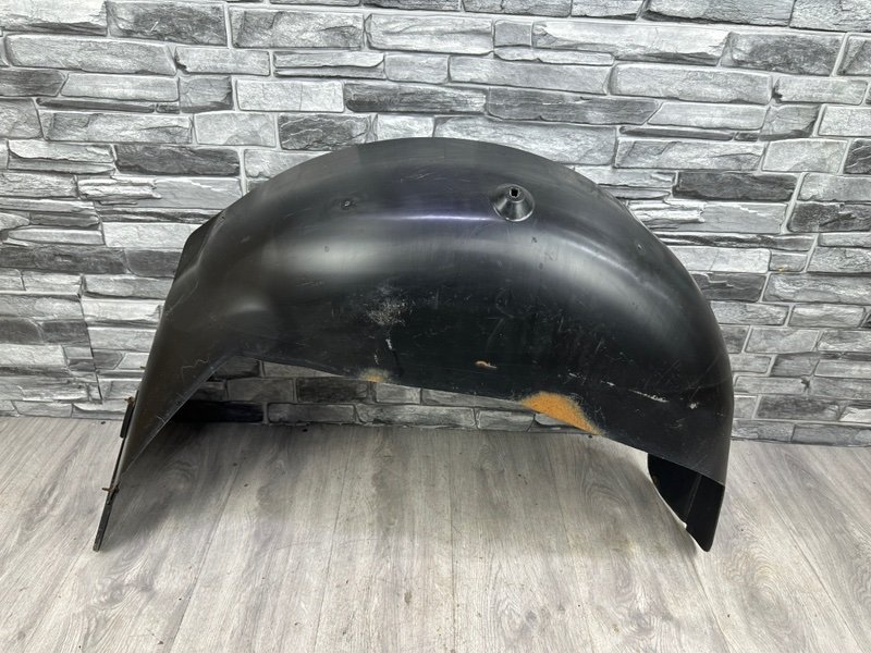 Подкрылок, 7000 рублей, Москва