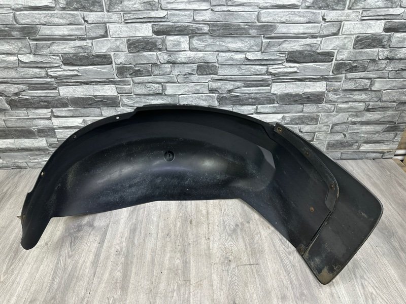 Подкрылок, 7000 рублей, Москва