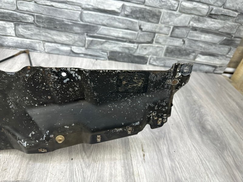 Кожух замка капота, 5000 рублей, Москва