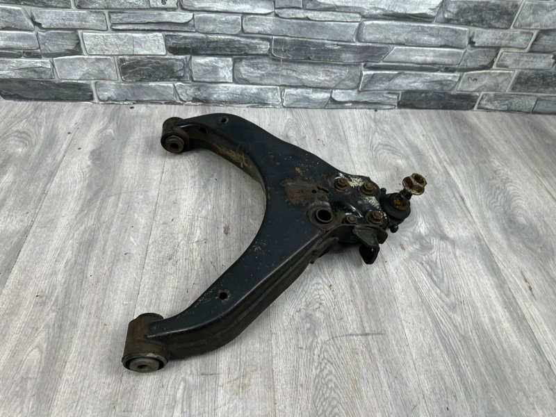 Рычаг передний правый нижний, 7000 рублей, Москва