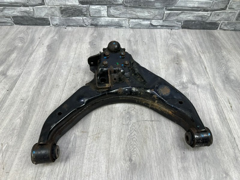 Рычаг передний правый нижний, 7000 рублей, Москва