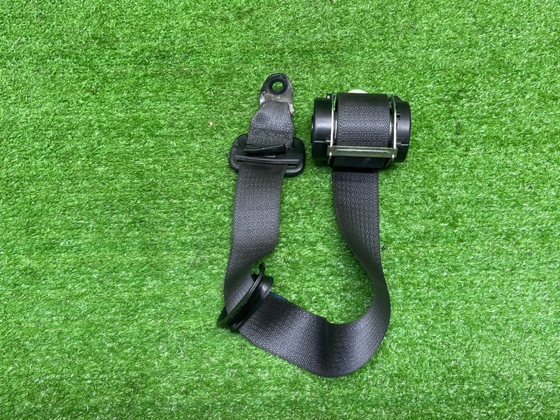 Ремень безопасности, 2000 рублей, Москва