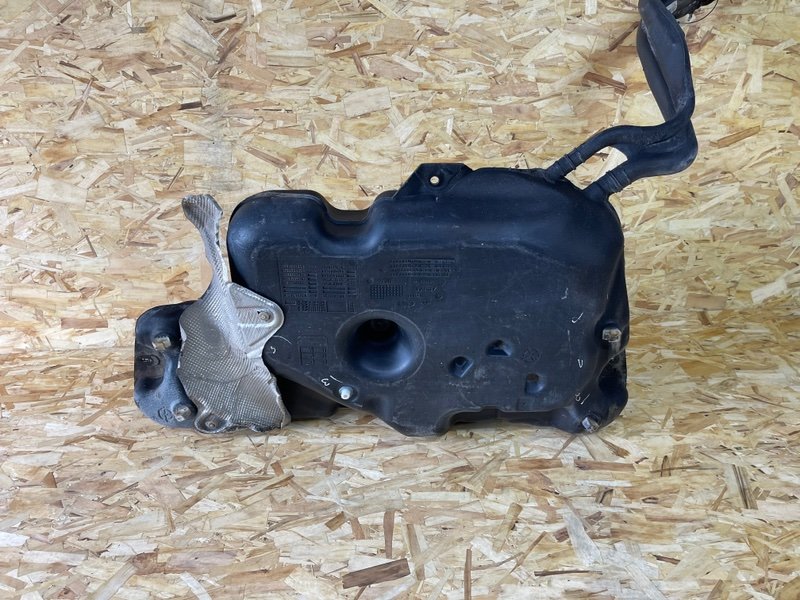 Бак топливный, 2000 рублей, Москва