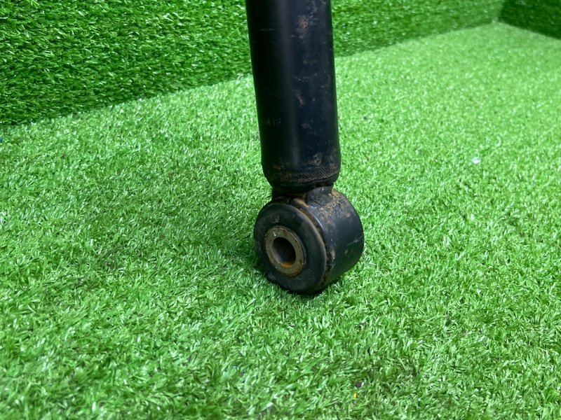 Амортизатор задний, 1500 рублей, Москва