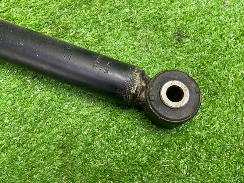 Амортизатор задний, 1500 рублей, Москва