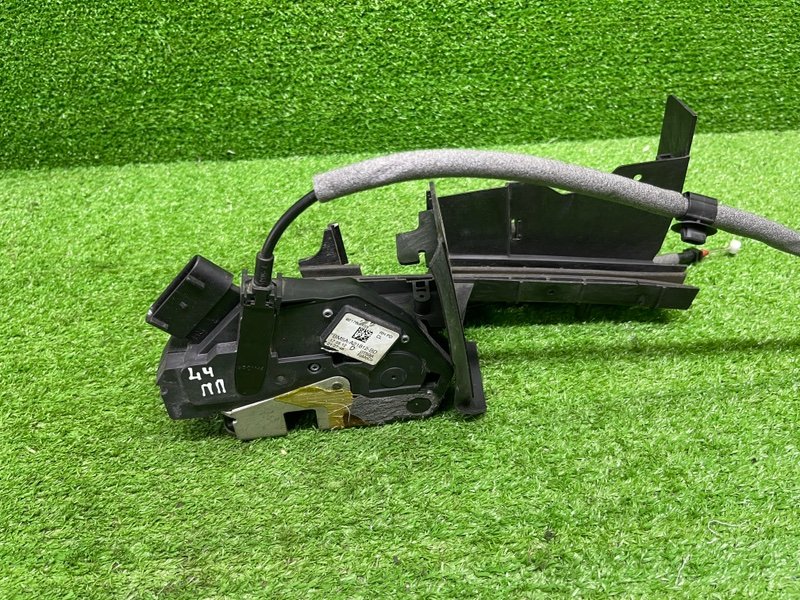 Замок двери передней правой, 1500 рублей, Москва