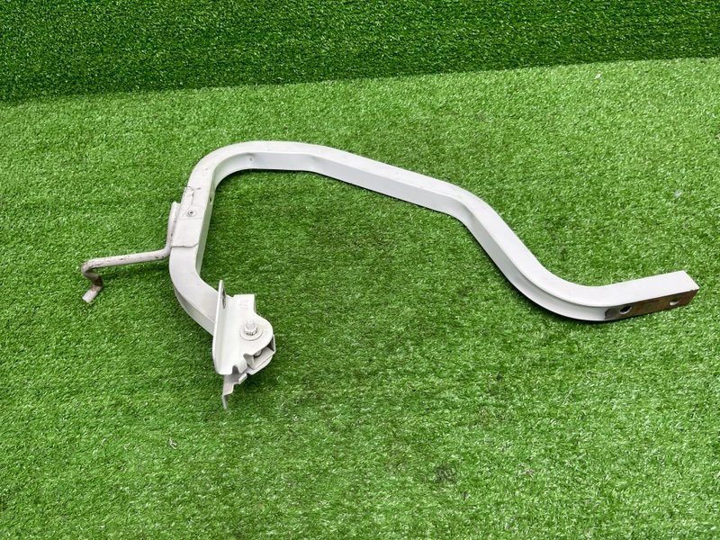 Петля крышки багажника, 1500 рублей, Москва