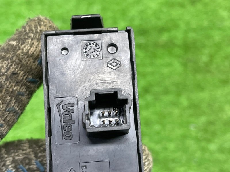 Кнопка аварийной сигнализации, 500 рублей, Москва