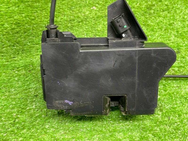 Замок двери передней правой, 2500 рублей, Москва