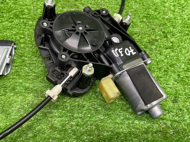 Стеклоподъемник задний, 1600 рублей, Москва