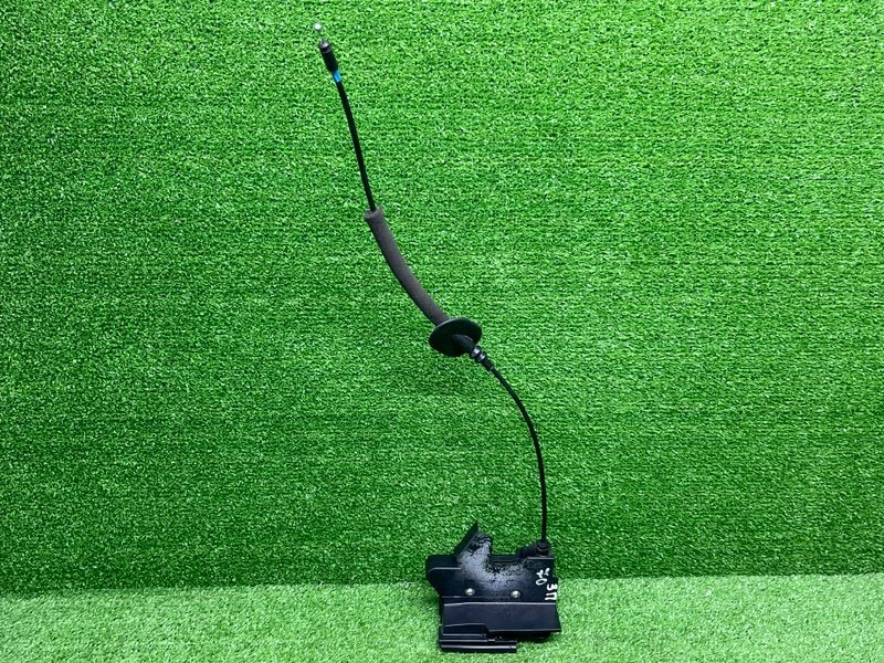 Замок двери задней правой, 2400 рублей, Москва