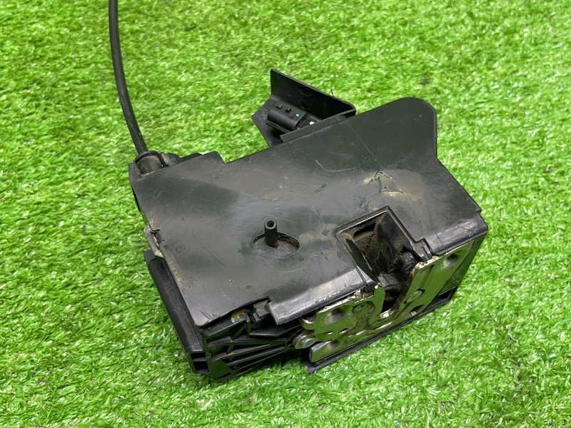 Замок двери задней правой, 2400 рублей, Москва