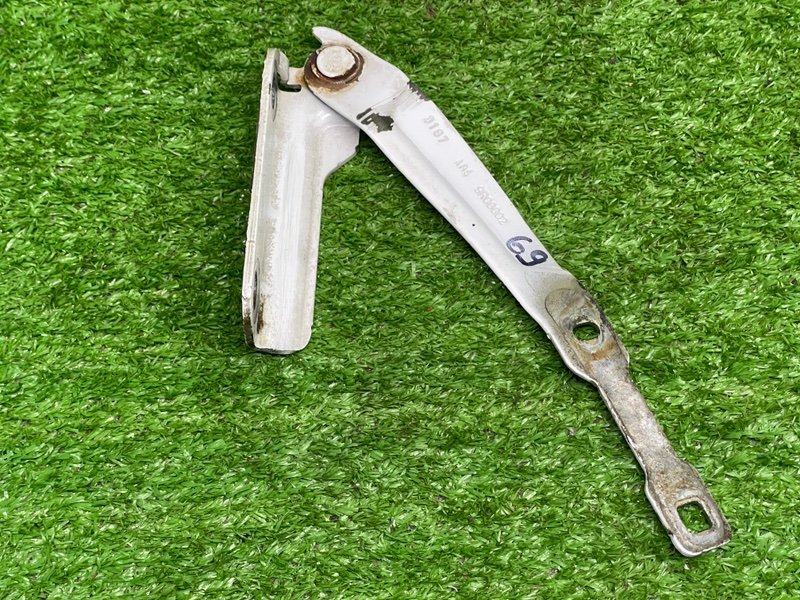 Петля капота, 1000 рублей, Москва