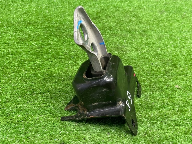 Опора двигателя, 1500 рублей, Москва