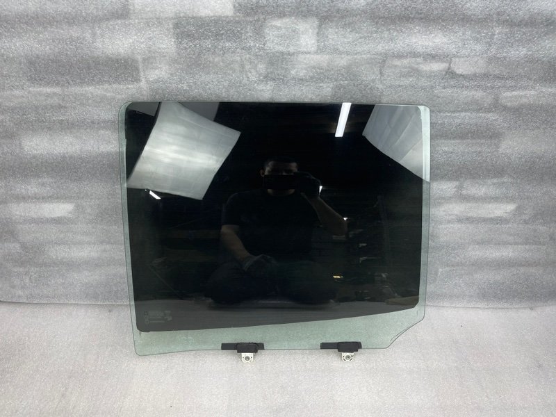 Стекло двери задней левой, 3500 рублей, Москва