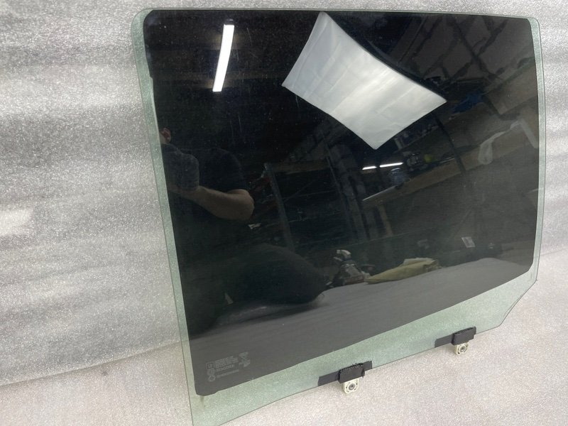 Стекло двери задней левой, 3500 рублей, Москва