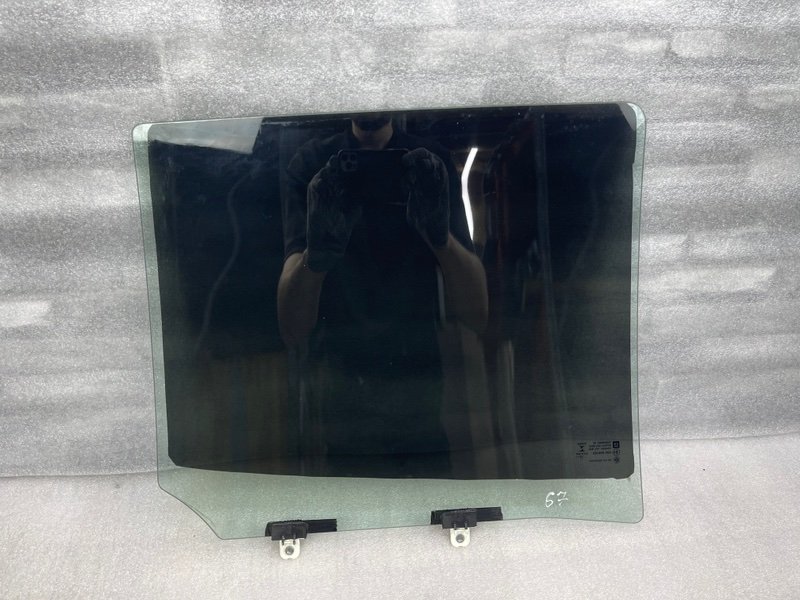 Стекло двери задней левой, 3500 рублей, Москва