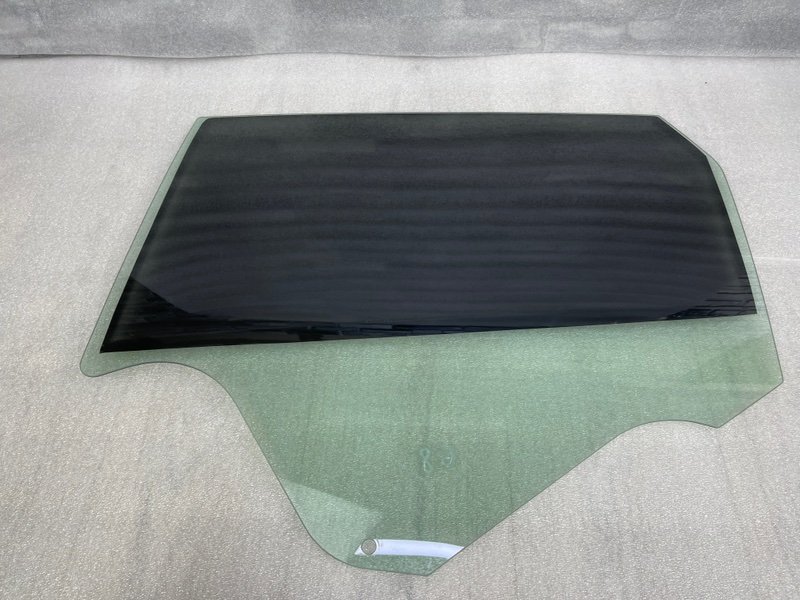 Стекло двери задней левой, 1550 рублей, Москва