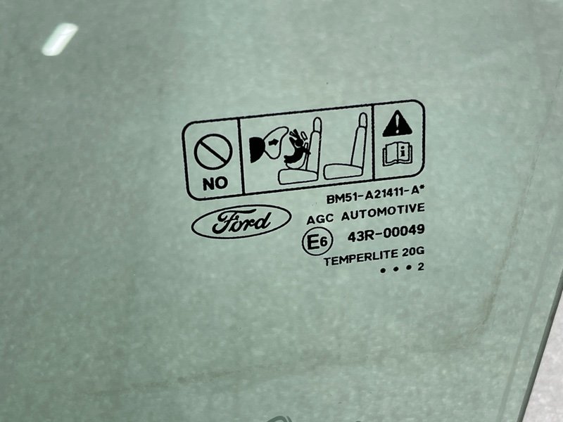 Стекло двери передней левой, 1150 рублей, Москва