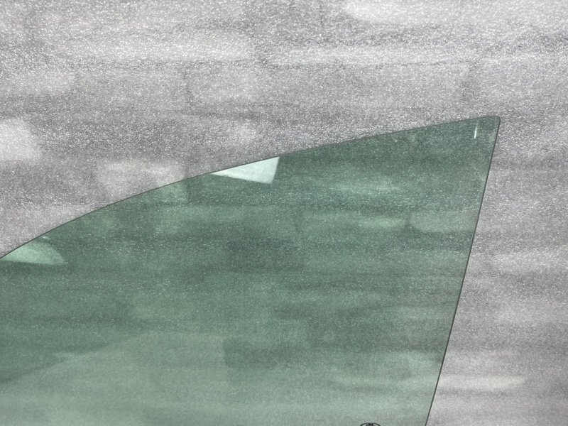 Стекло двери передней левой, 2500 рублей, Москва