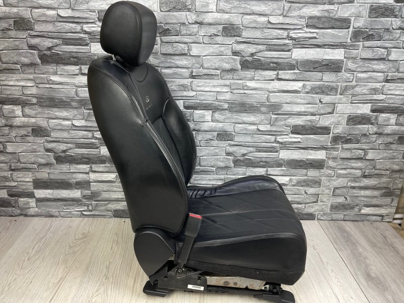 Сиденье переднее левое, 35000 рублей, Москва