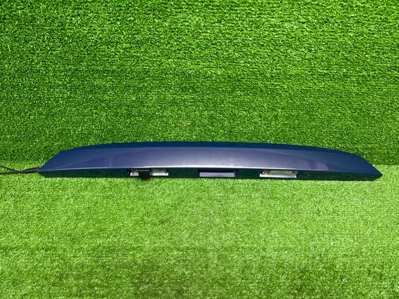 Накладка крышки багажника, 2400 рублей, Москва