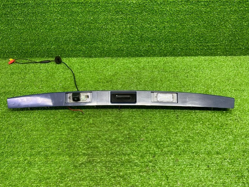 Накладка крышки багажника, 2400 рублей, Москва