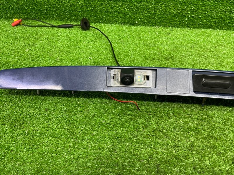 Накладка крышки багажника, 2400 рублей, Москва